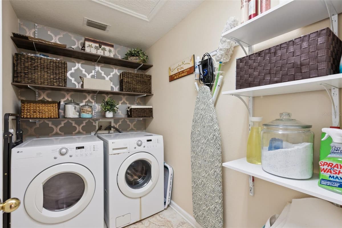 12202 ACCIPITER DRIVE — photo 37 of 44