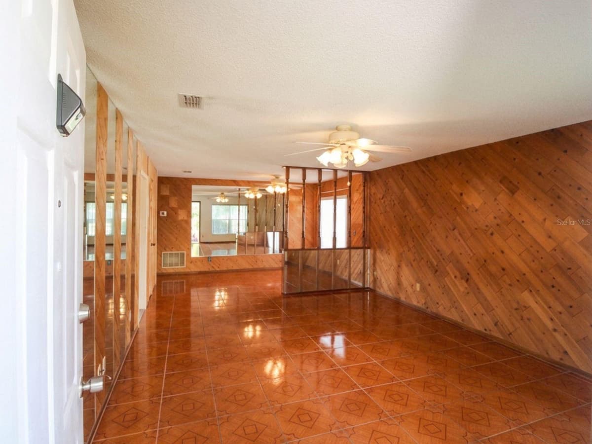1374 BOULDER DRIVE — photo 12 of 33
