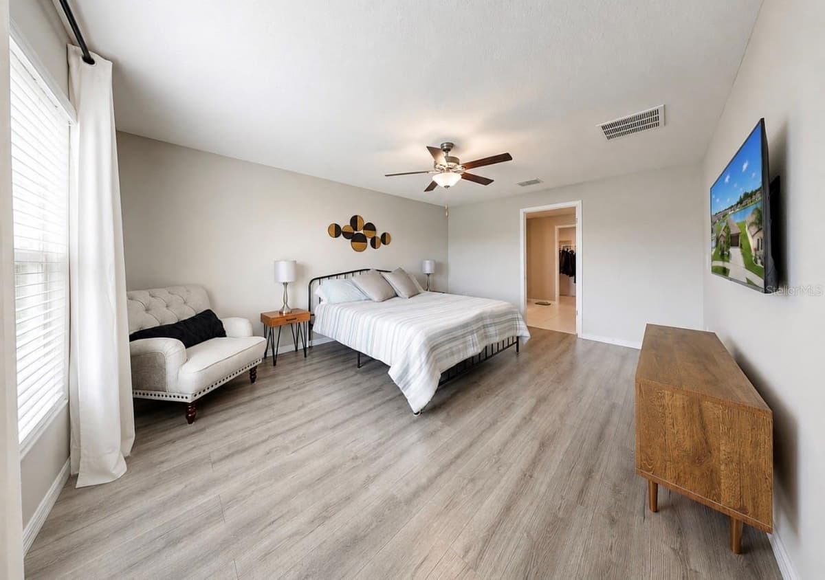 12741 TRIPOLI AVENUE — photo 19 of 30