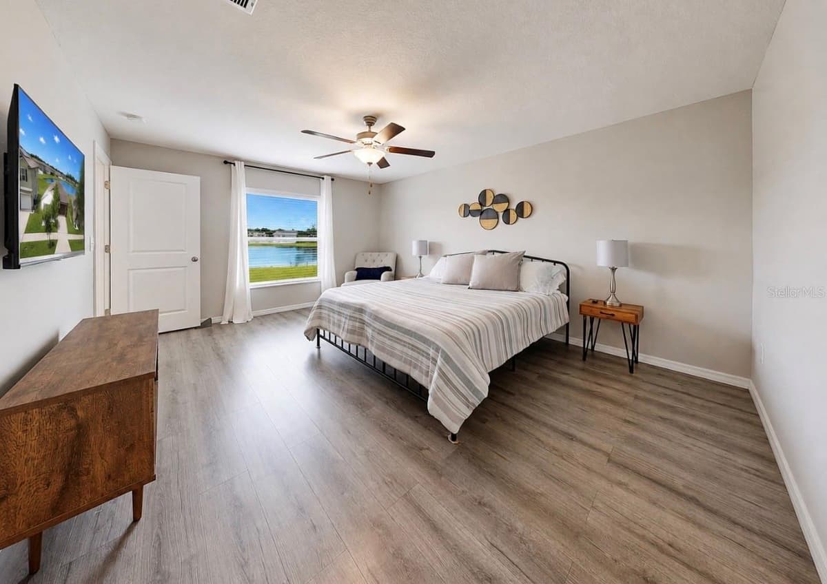 12741 TRIPOLI AVENUE — photo 18 of 30