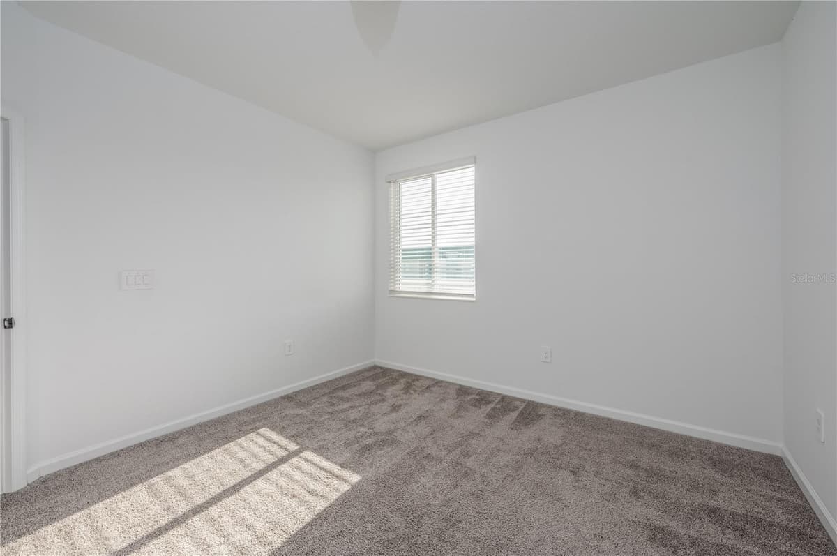 210 BOGEY DRIVE — photo 12 of 30