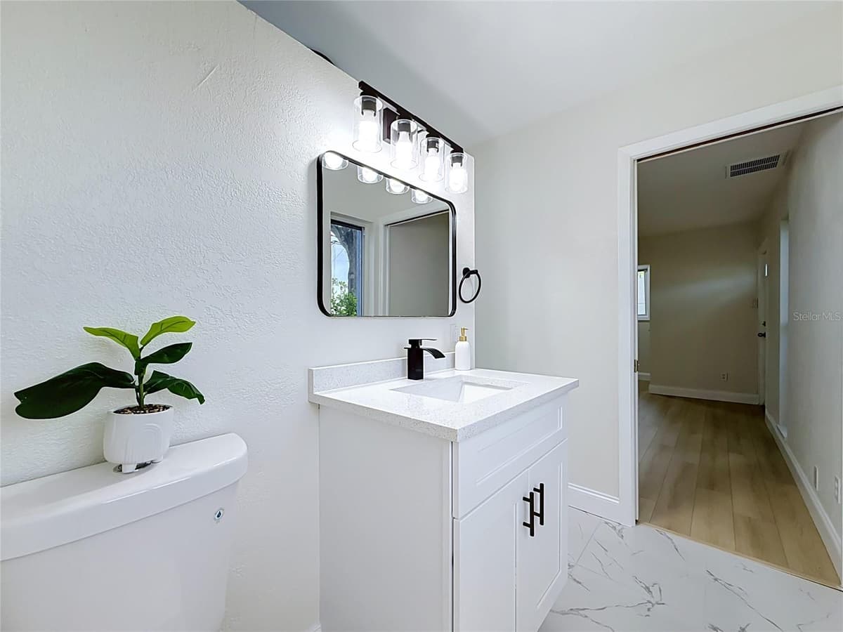2471 RAYMONT DRIVE — photo 49 of 77