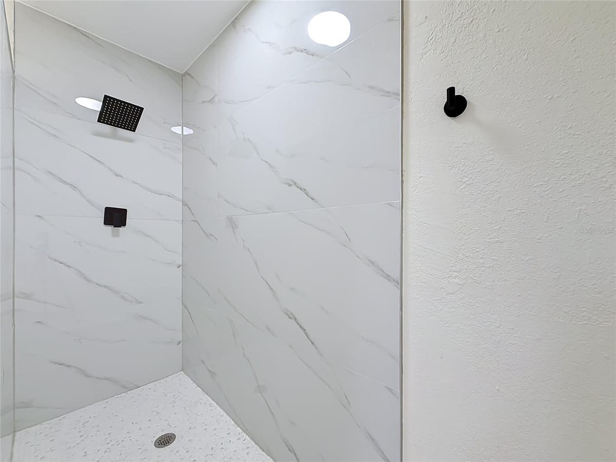 2471 RAYMONT DRIVE — photo 50 of 77