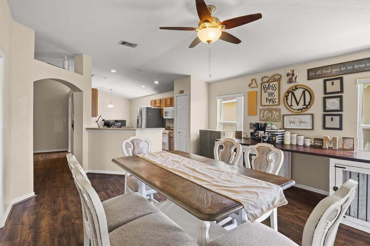 3833 WHISTLEWOOD CIRCLE — photo 12 of 26