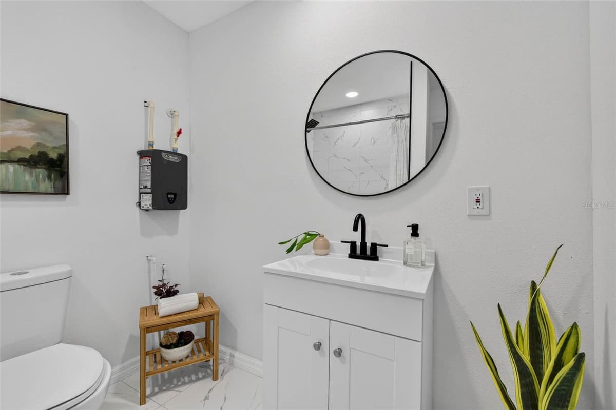 4110 3RD AVENUE — photo 18 of 27
