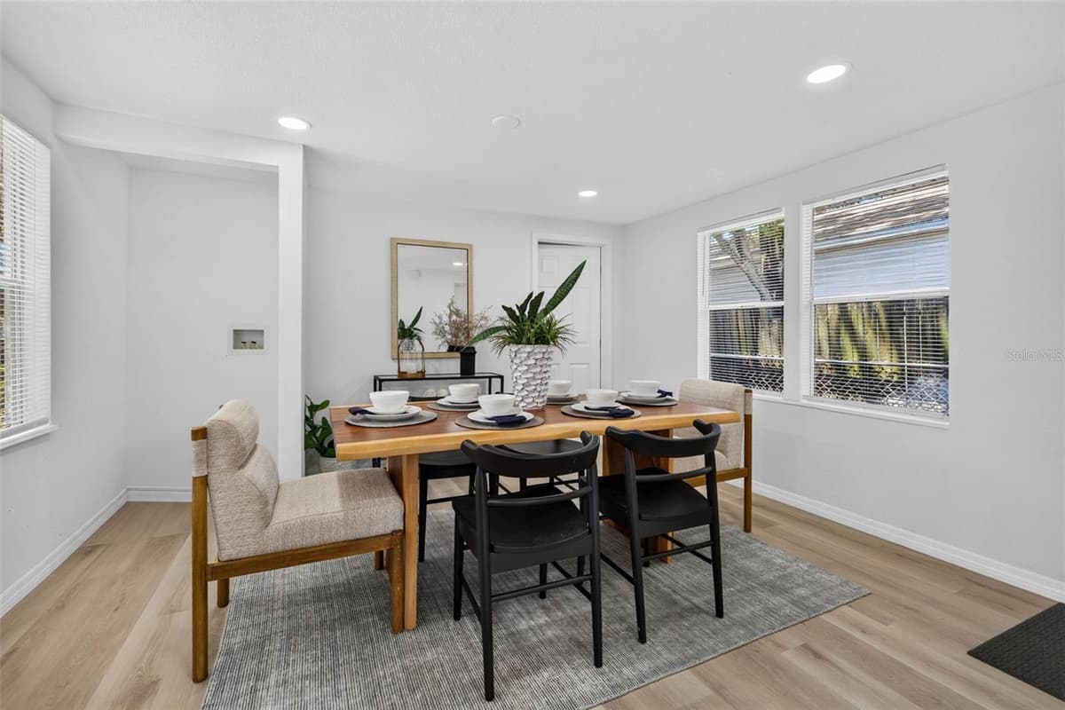 4110 3RD AVENUE — photo 14 of 27