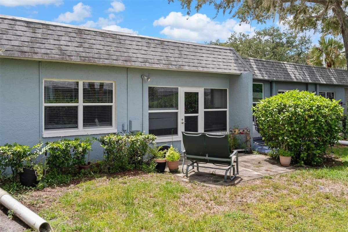 3642 TROPHY BOULEVARD — photo 36 of 47