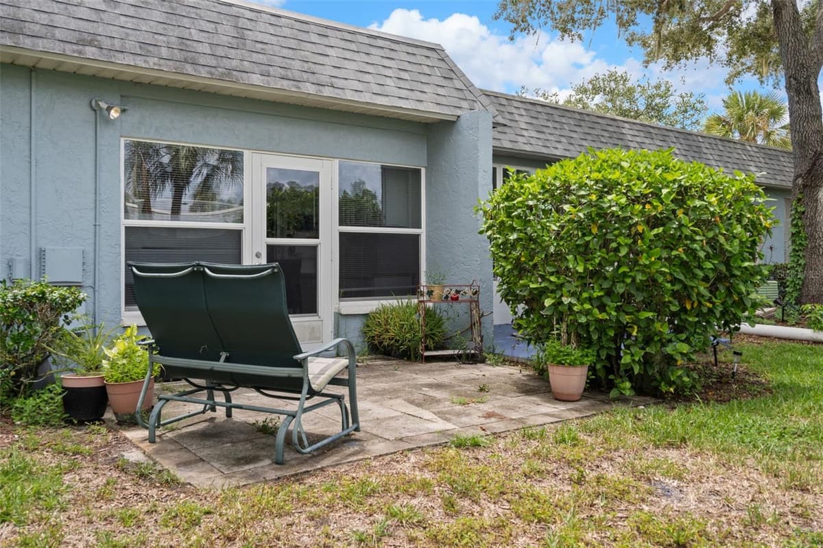 3642 TROPHY BOULEVARD — photo 35 of 47