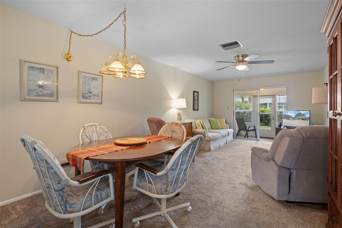 3642 TROPHY BOULEVARD — photo 14 of 47