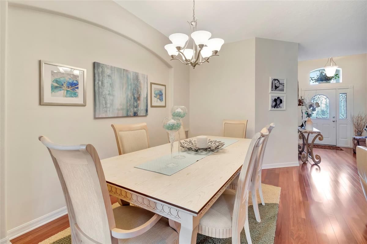 3551 CHESSINGTON STREET — photo 9 of 33