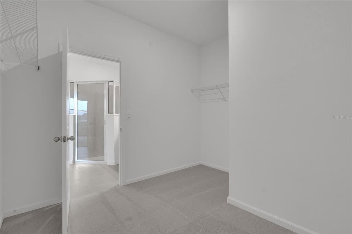 4117 PENELOPE AVENUE — photo 30 of 37