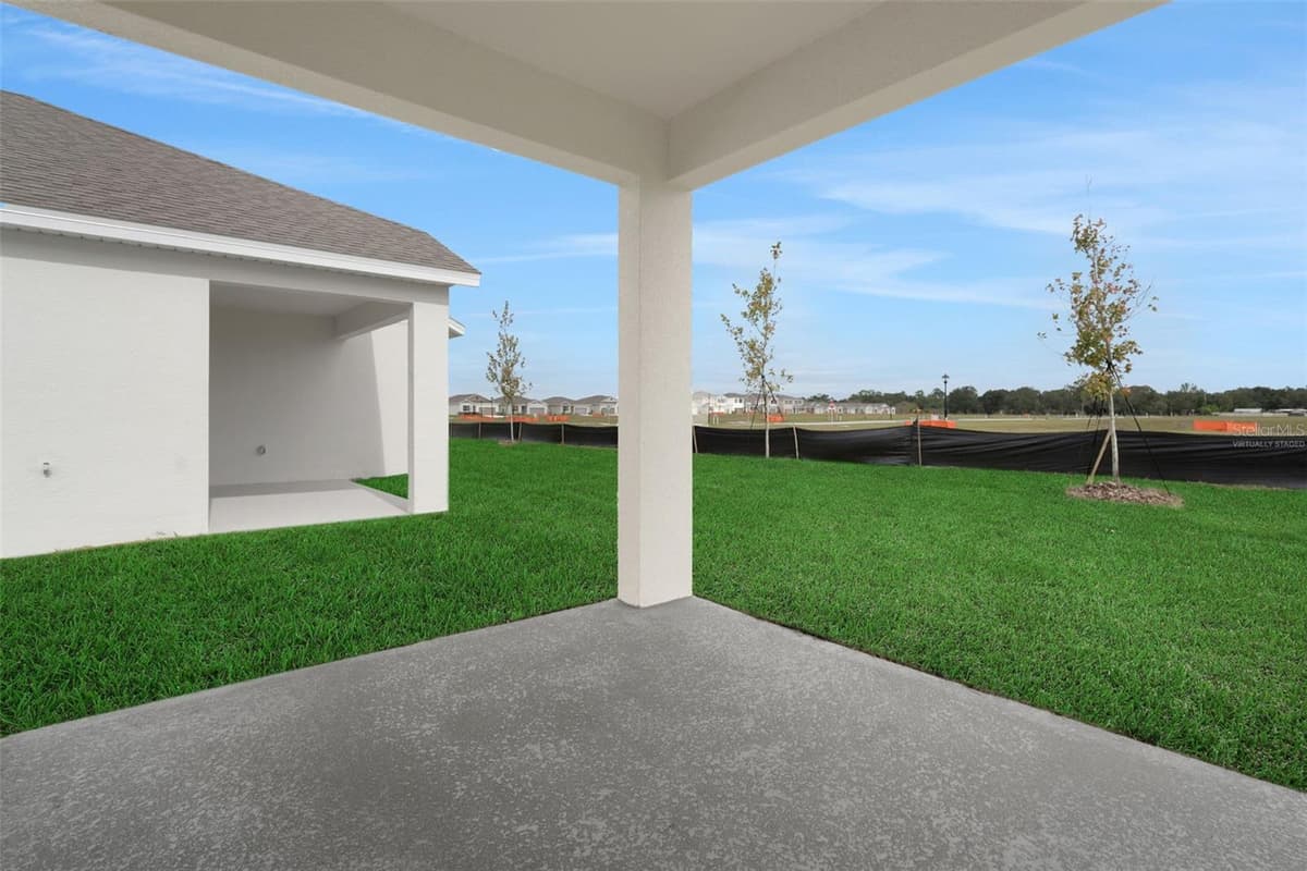 4117 PENELOPE AVENUE — photo 3 of 37