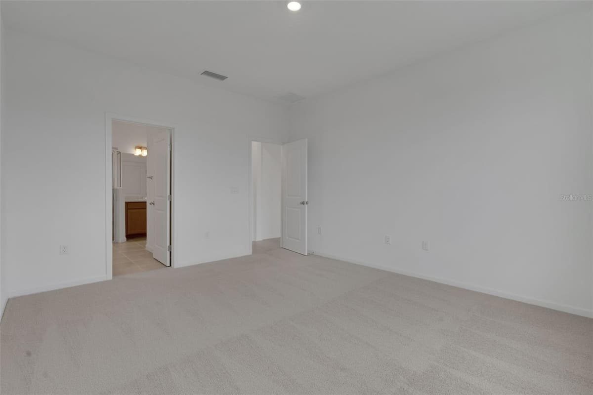 4117 PENELOPE AVENUE — photo 25 of 37
