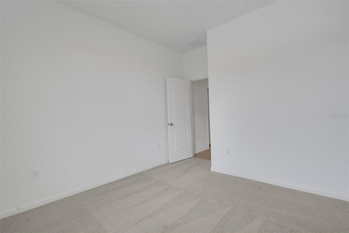 4117 PENELOPE AVENUE — photo 14 of 37