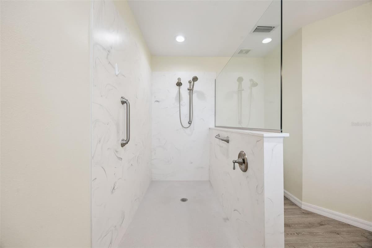 26920 RACQUET CIRCLE — photo 24 of 94
