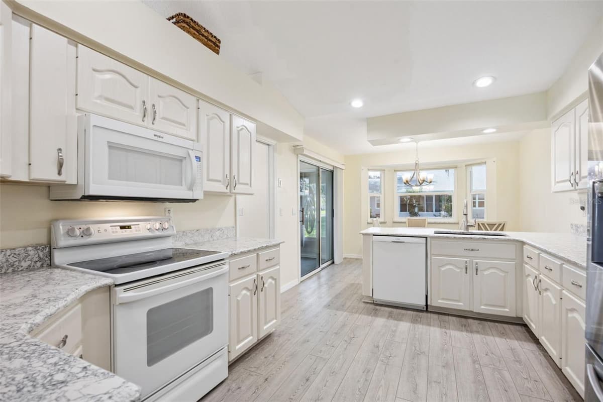 26920 RACQUET CIRCLE — photo 16 of 94