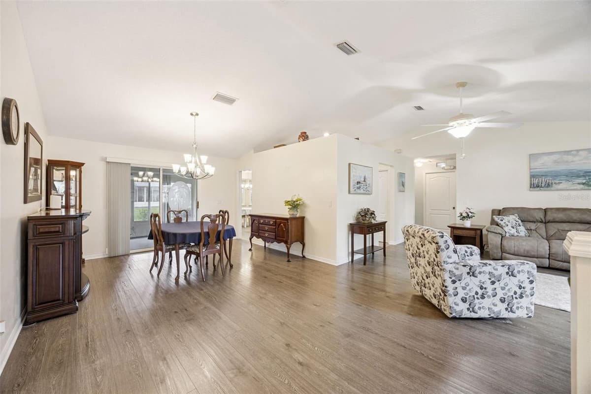 26920 RACQUET CIRCLE — photo 13 of 94