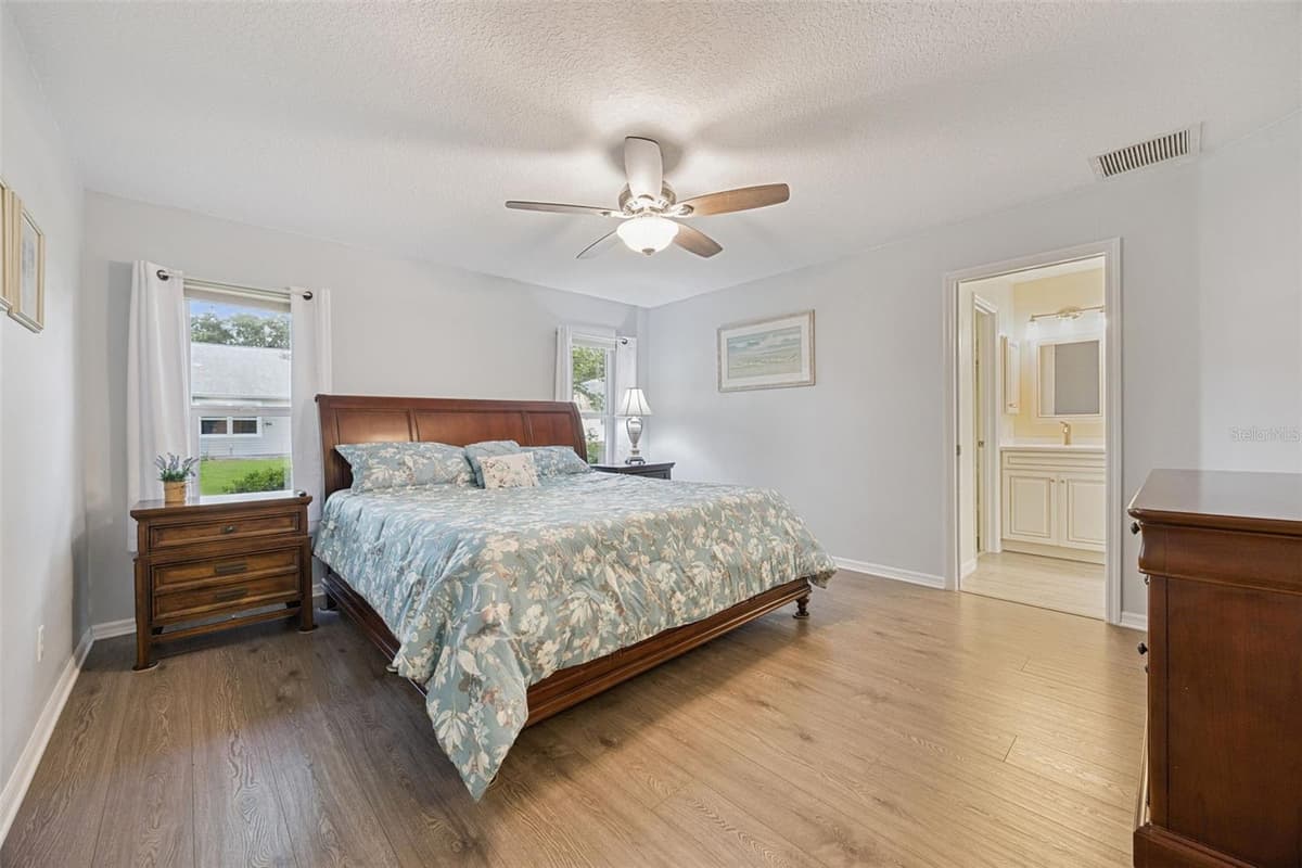 26920 RACQUET CIRCLE — photo 20 of 94