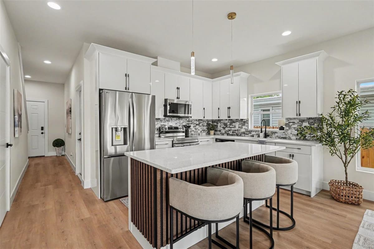 3601 52ND STREET — photo 8 of 22