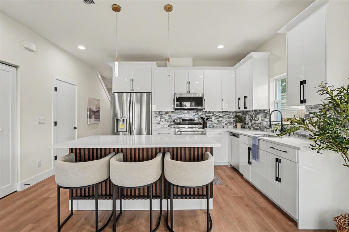 3601 52ND STREET — photo 10 of 22