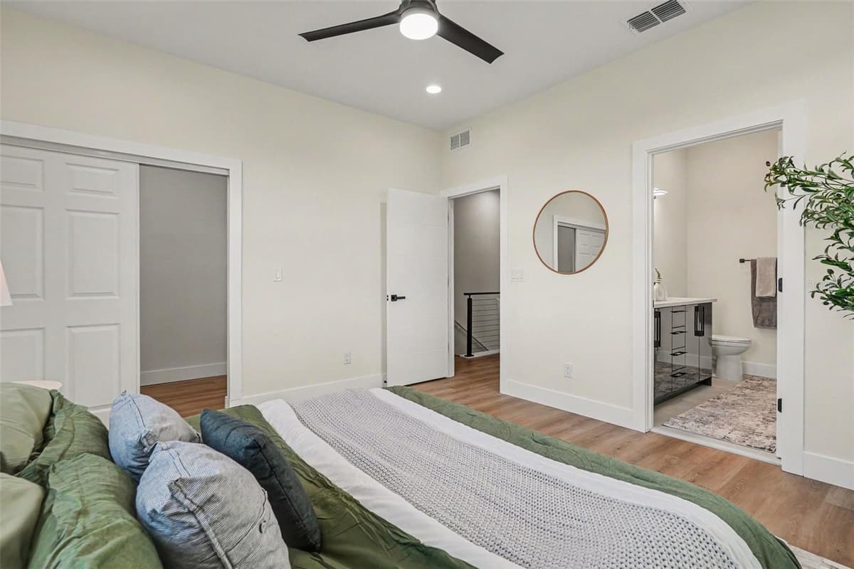 3601 52ND STREET — photo 13 of 22