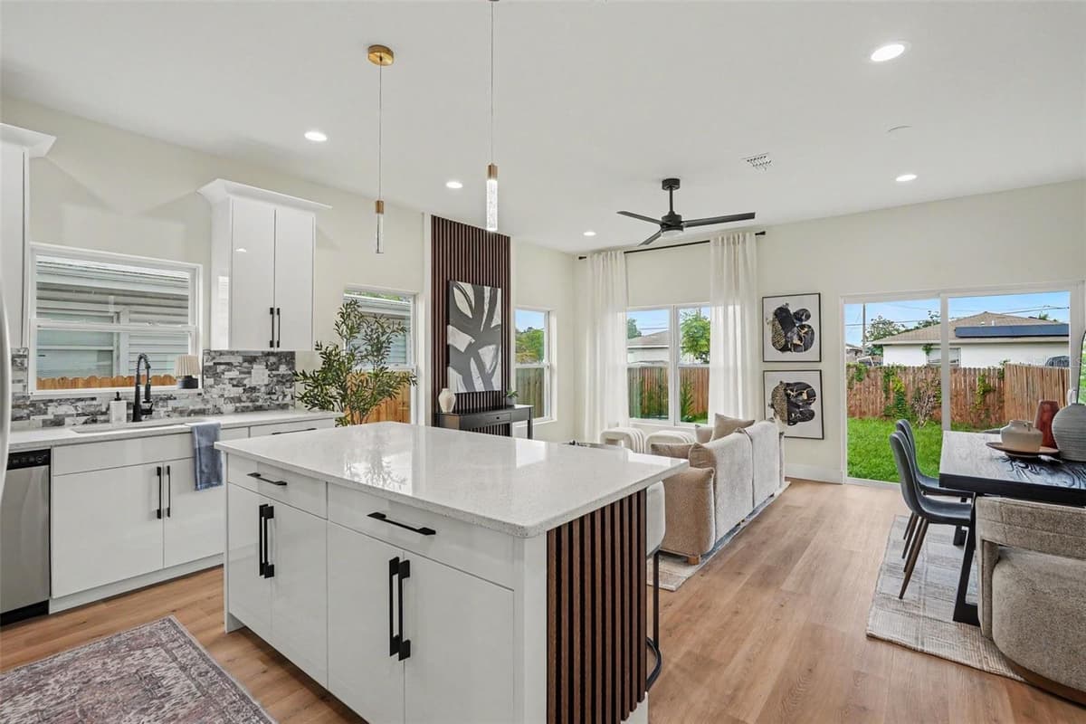 3601 52ND STREET — photo 9 of 22