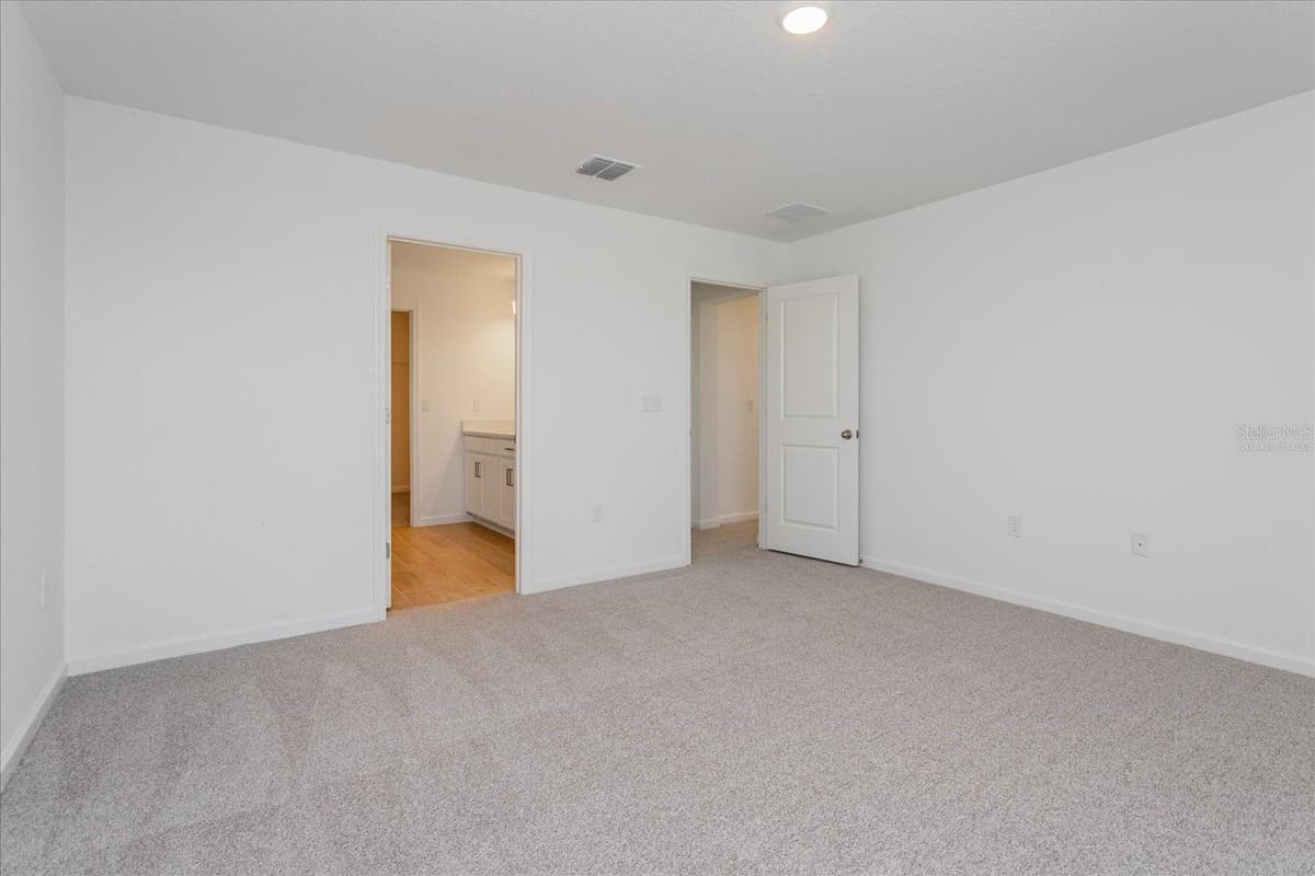 4113 PENELOPE AVENUE — photo 12 of 32