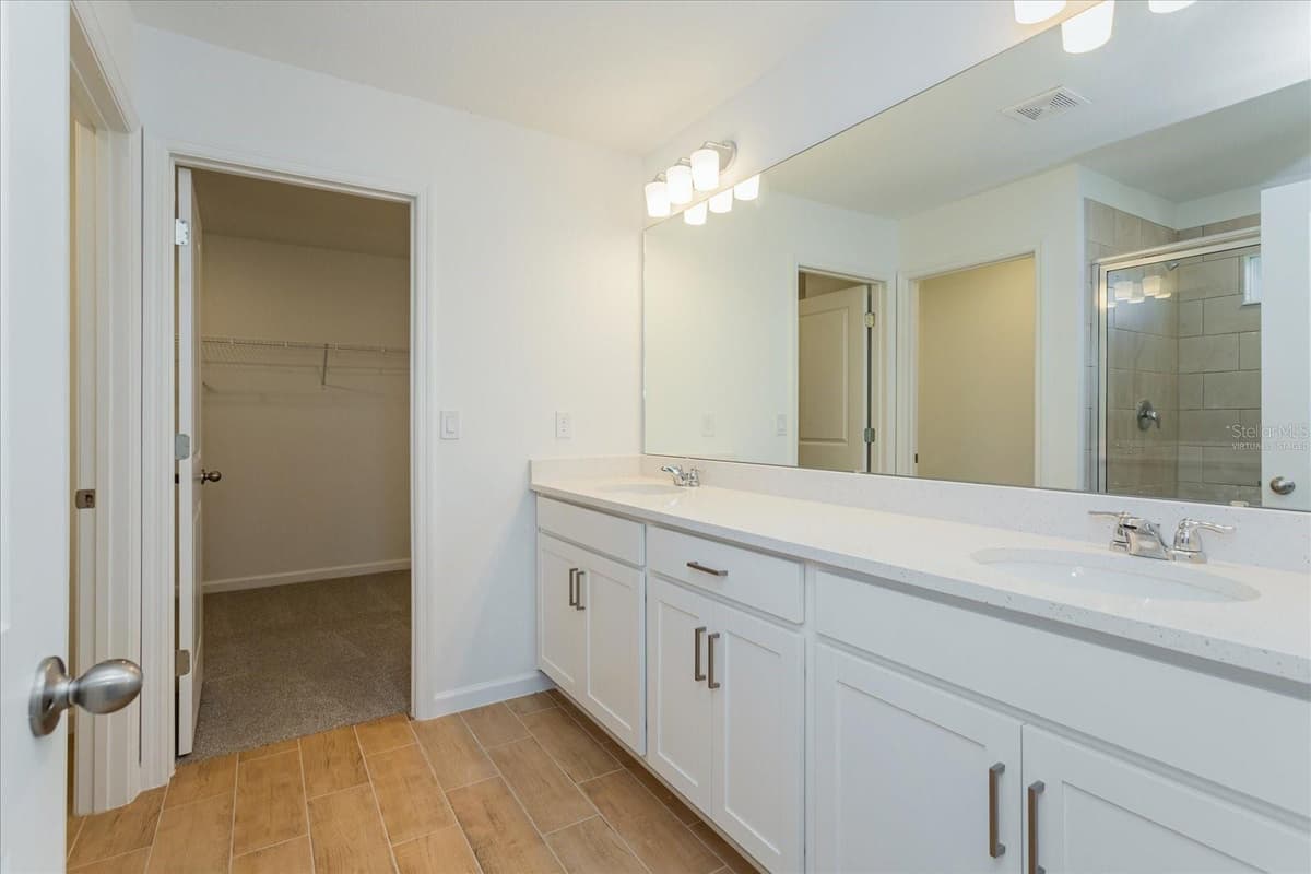 4113 PENELOPE AVENUE — photo 13 of 32