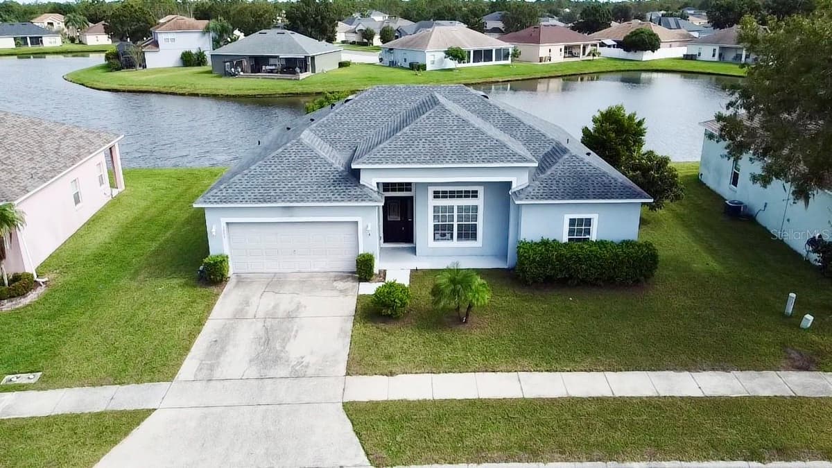 3807 WOOD THRUSH DRIVE — photo 2 of 26