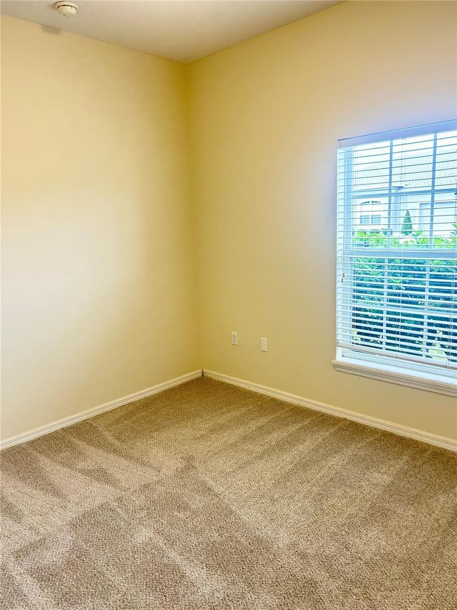 3807 WOOD THRUSH DRIVE — photo 10 of 26
