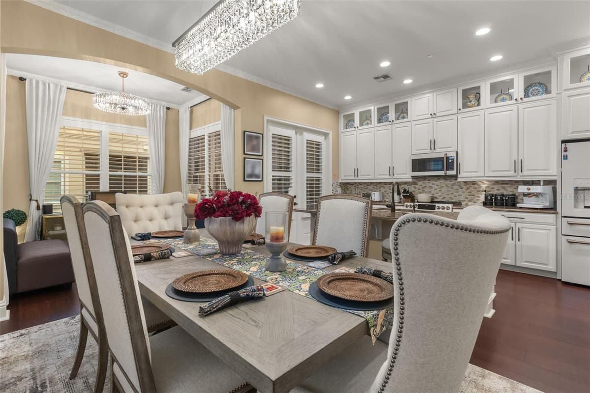 801 LOBELIA DRIVE — photo 18 of 52