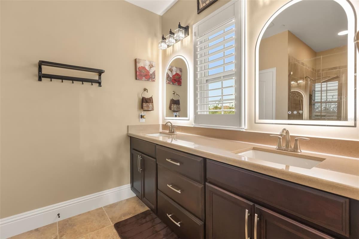 801 LOBELIA DRIVE — photo 29 of 52