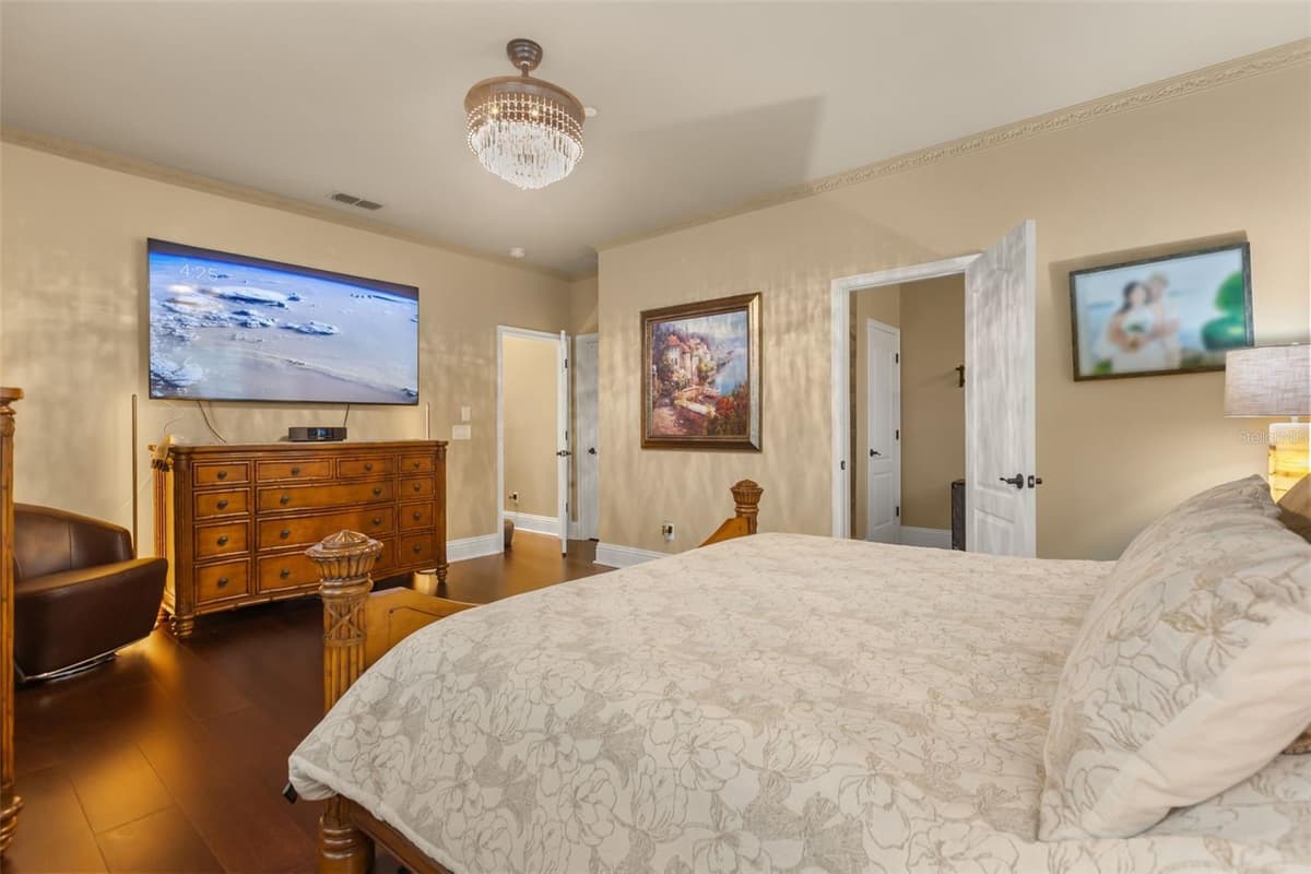 801 LOBELIA DRIVE — photo 28 of 52