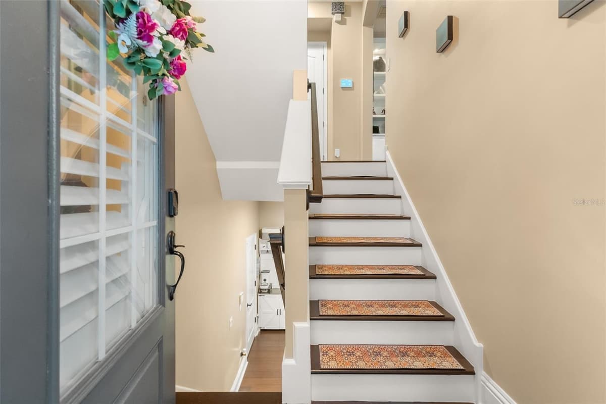 801 LOBELIA DRIVE — photo 5 of 52