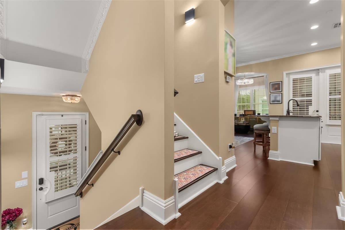 801 LOBELIA DRIVE — photo 6 of 52