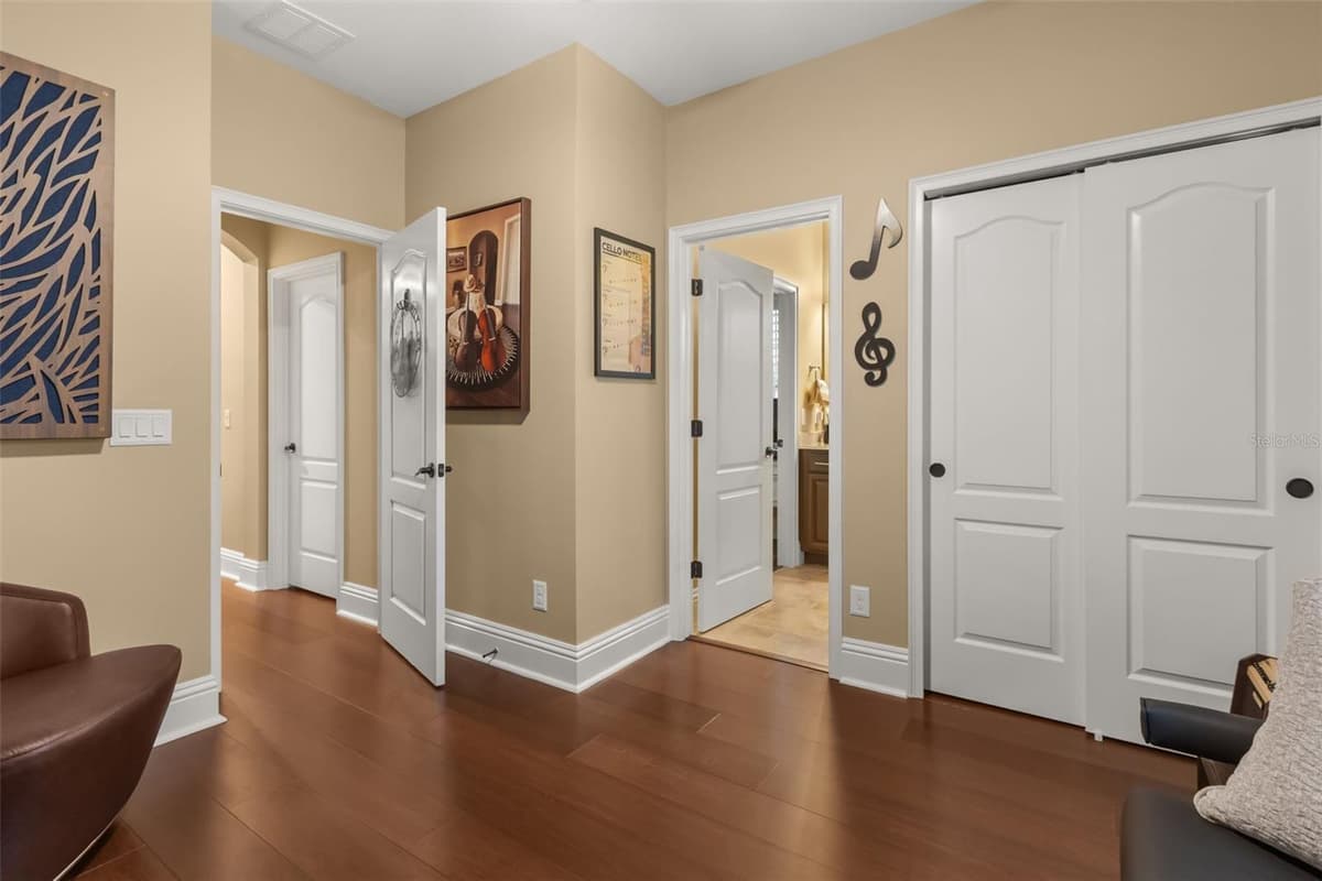801 LOBELIA DRIVE — photo 40 of 52