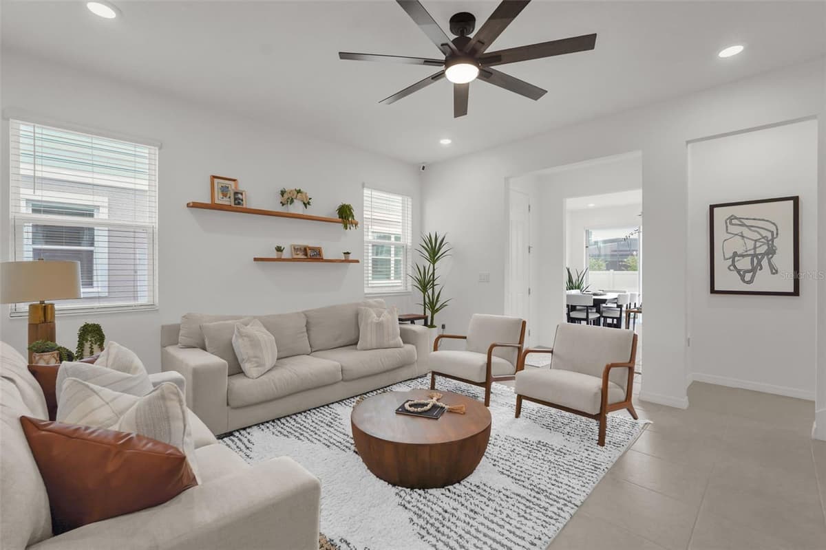1297 STOCKWELL AVENUE — photo 4 of 39