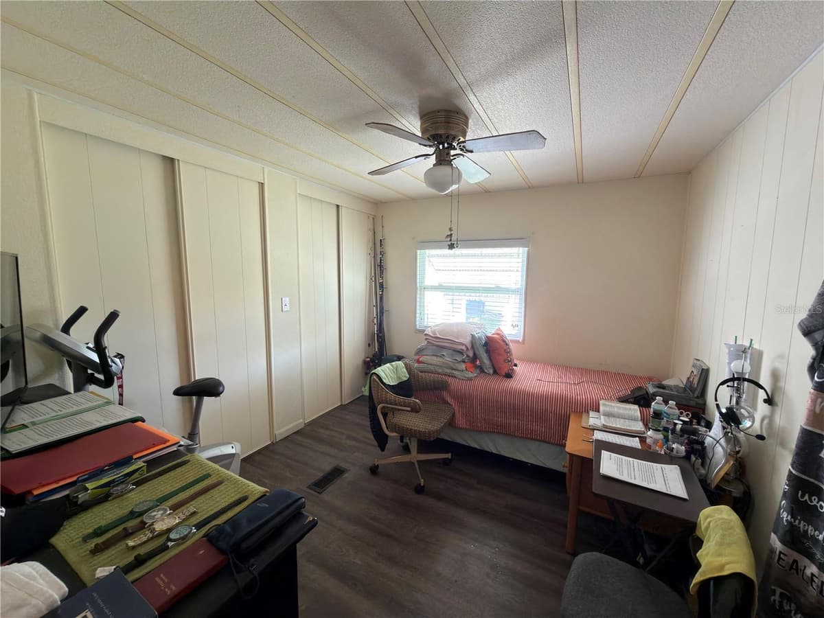2055 FLORAL AVENUE — photo 8 of 12