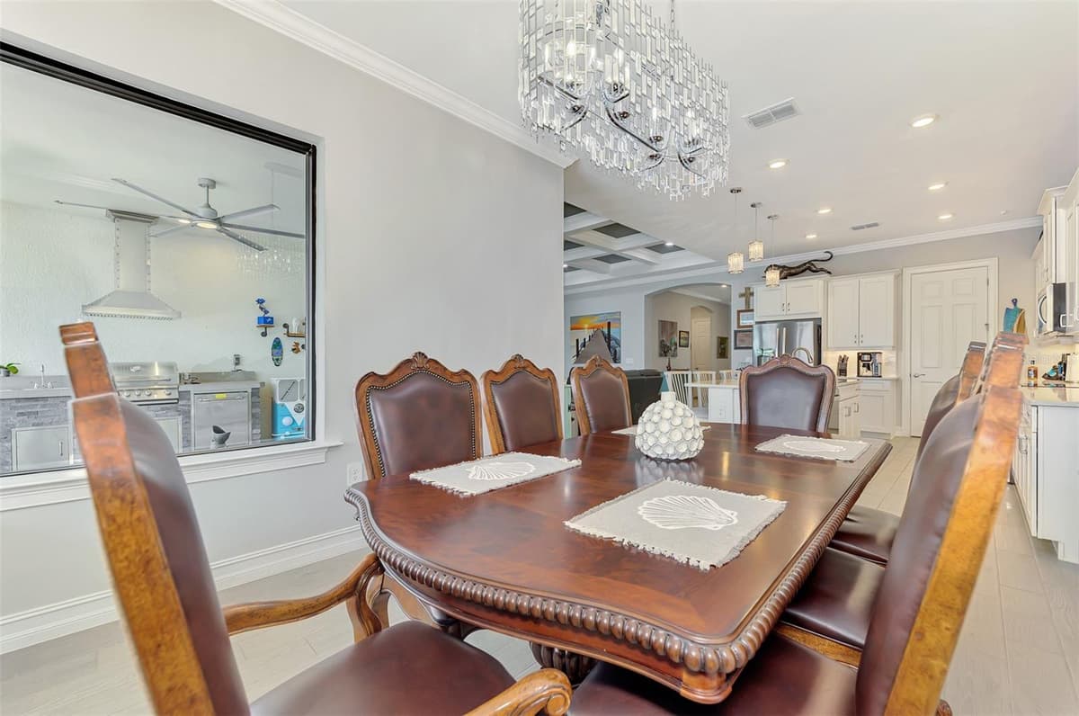 292 VILLORESI BOULEVARD — photo 79 of 100