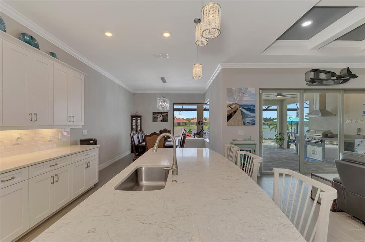 292 VILLORESI BOULEVARD — photo 76 of 100
