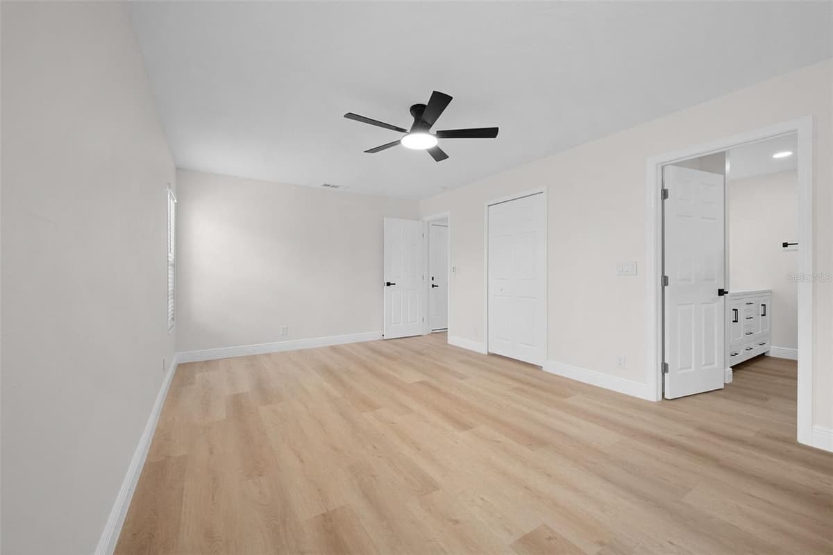 1192 LIZA STREET — photo 32 of 55