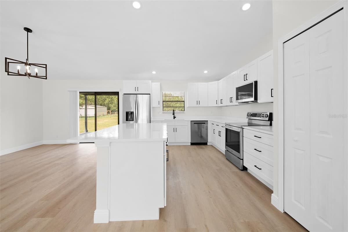 1192 LIZA STREET — photo 23 of 55