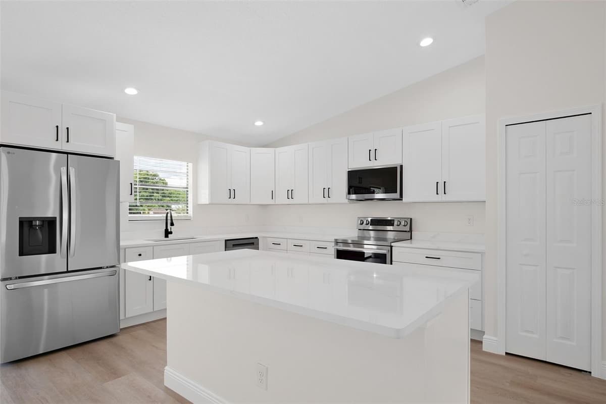1192 LIZA STREET — photo 28 of 55