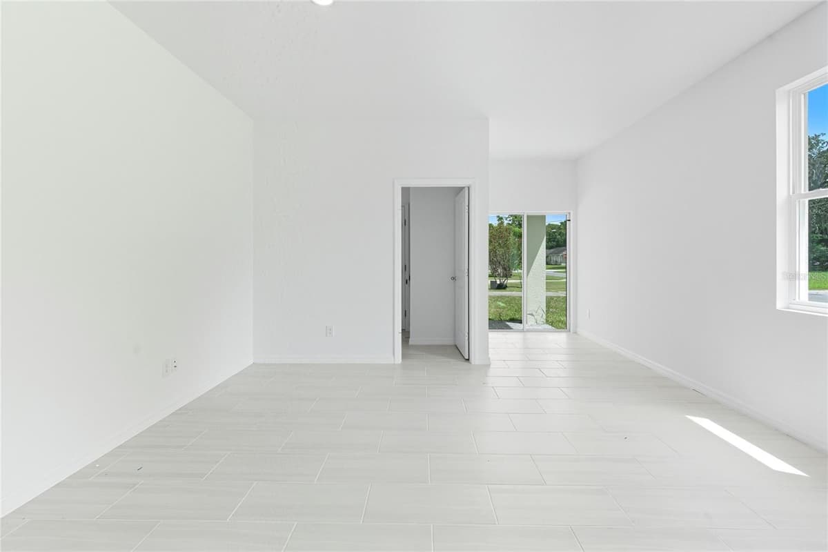 817 LOCUST AVENUE — photo 8 of 18