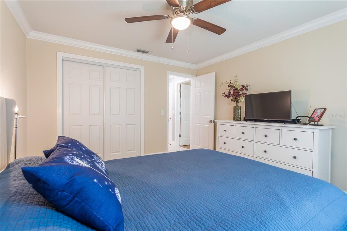 2198 OAK GROVE DRIVE — photo 28 of 74