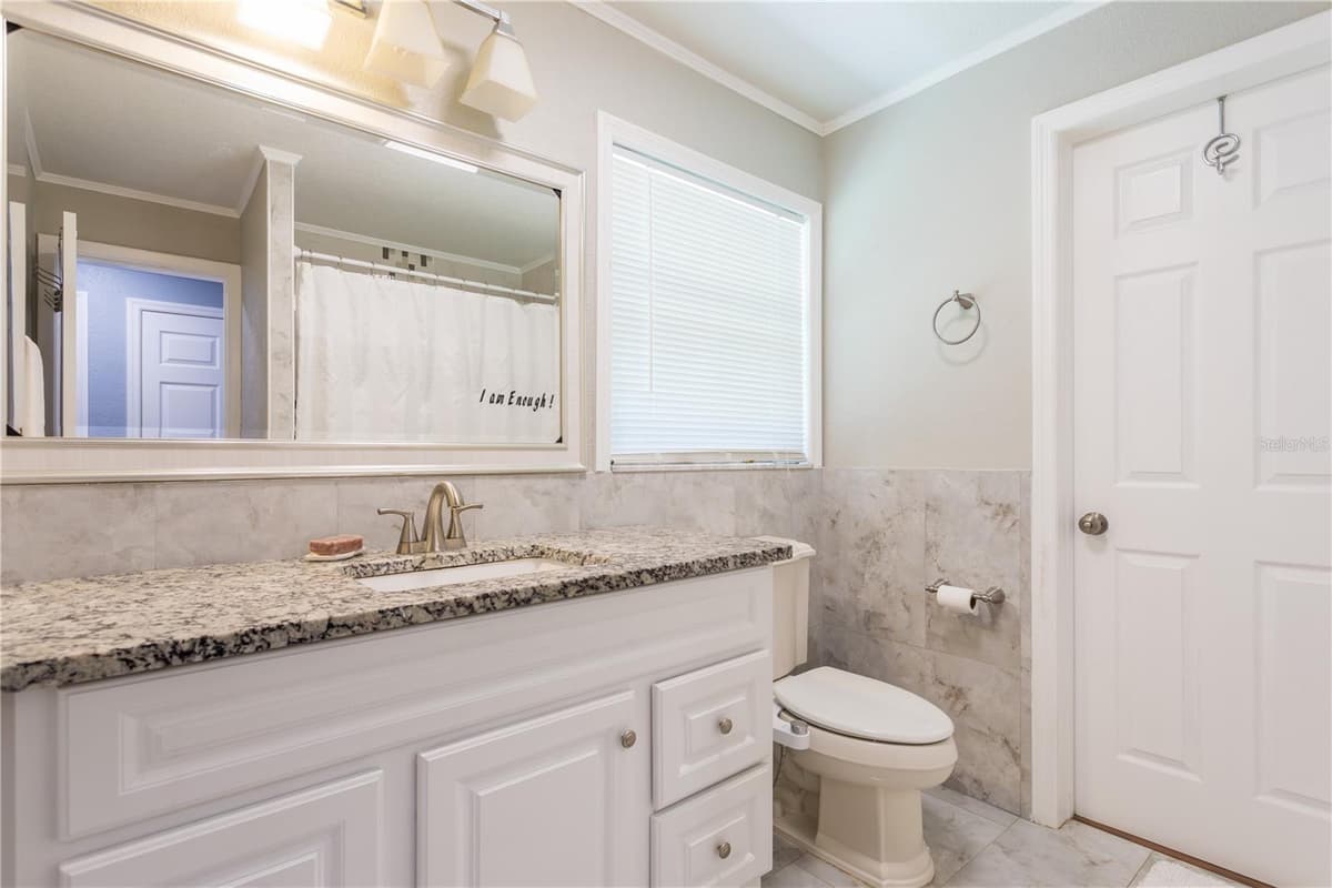 2198 OAK GROVE DRIVE — photo 20 of 74