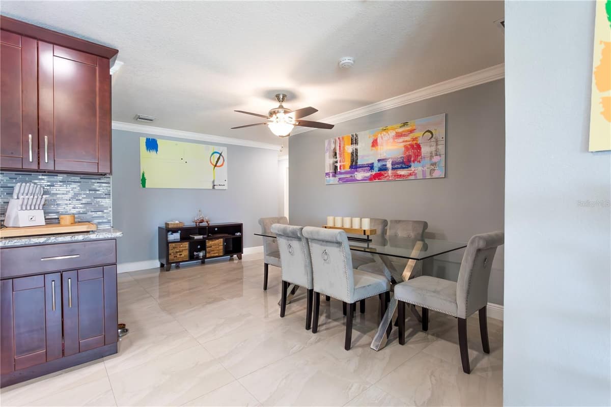 2198 OAK GROVE DRIVE — photo 13 of 74