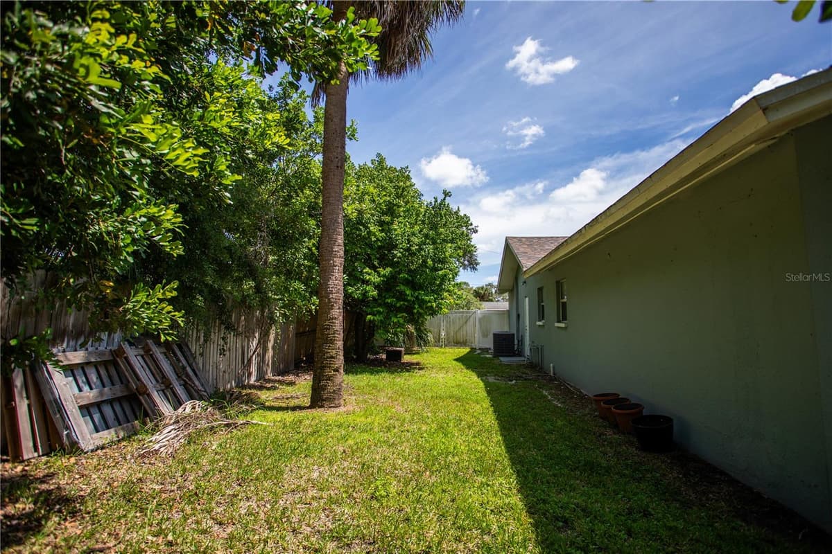 2198 OAK GROVE DRIVE — photo 48 of 74