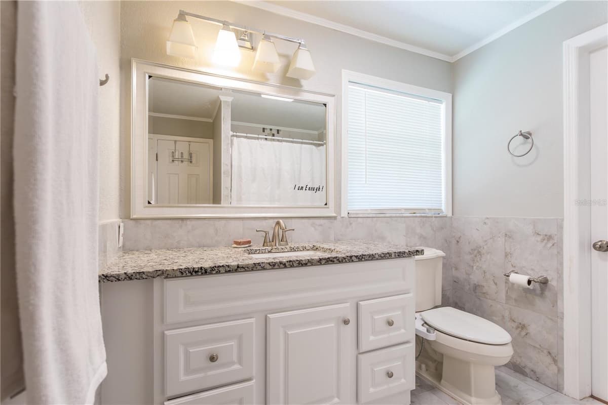 2198 OAK GROVE DRIVE — photo 21 of 74