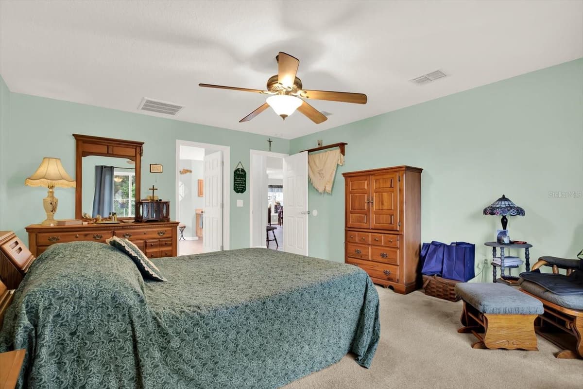 9086 MANCHESTER STREET — photo 21 of 35
